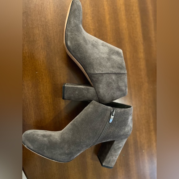 Via Spiga Suede Ankle boots - Picture 3 of 3